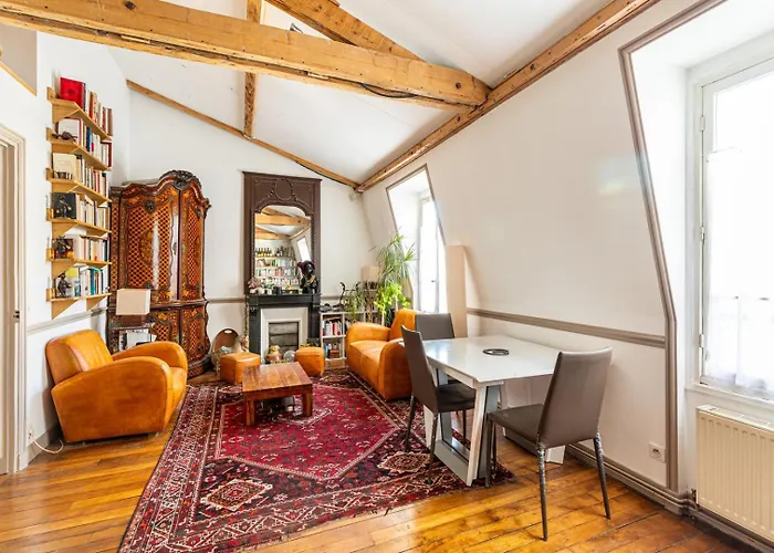 Guestready - Charming Apartment With Mezzanine