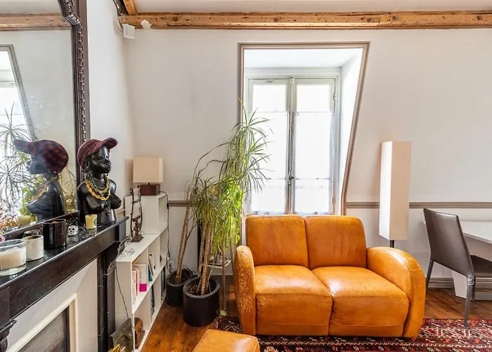 Guestready - Charming Apartment With Mezzanine